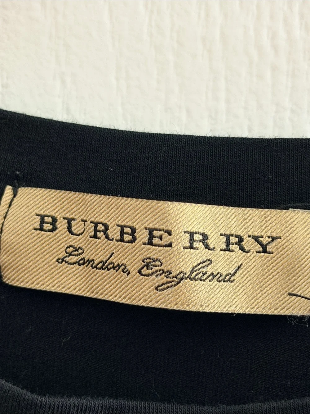 Burberry shirt no size tag pre loved